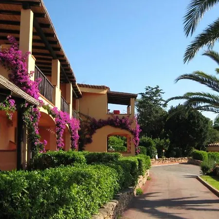 Apartment - Vista Mare Da 4 A 6 Posti Letto *