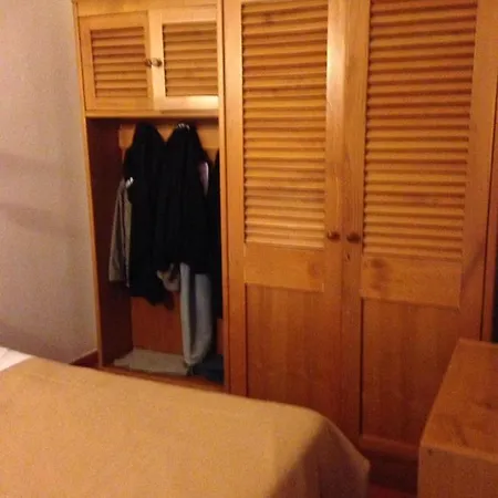- Vista Mare Da 4 A 6 Posti Letto Apartment *