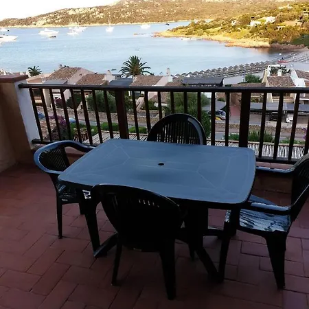 - Vista Mare Da 4 A 6 Posti Letto * Porto Cervo